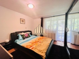 apartament-3-camere-in-cetate-cu-loc-de-parcare-curte-si-boxa-2