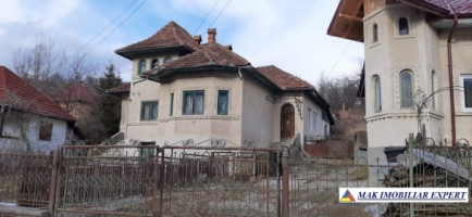 casa-5-camere-teren-780-mp-de-vanzare-in-valea-romanestilor-campulung-muscel-arges-2