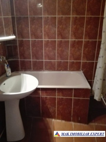 apartament-3-camere-cf-1-et-p4-campulung-6