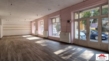 spatiu-comercial-central-de-inchiriat-1