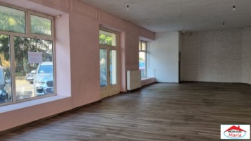 spatiu-comercial-central-de-inchiriat-8
