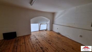 spatiu-comercial-central-de-inchiriat-12