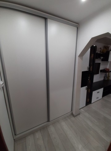 apartament-2-camere-mobilat-si-utilat-etaj-1-4