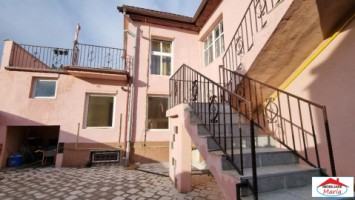 casa-cu-etaj-zona-14-mai-id-22818-1