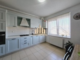 apartament-cu-2-camere-decomandate-cetate-4