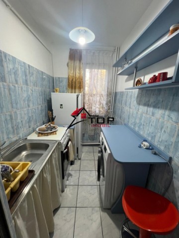 apartament-3-camere-decomandat-alexandru-cel-bun-3