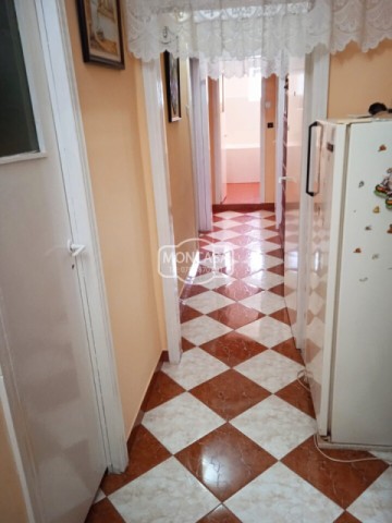 apartament-3-camere-zona-ion-pillat-piata-mare-etaj-4-cu-sarpanta-3