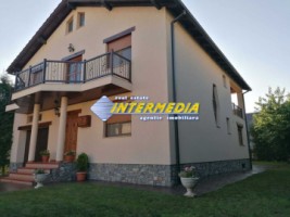 casa-de-vanzare-in-alba-iulia-zona-cetate-cu-4-dormitoare-si-living-finisata-complet-28