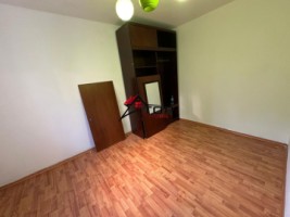 apartament-3-camere-semidecomandat-podu-ros-3