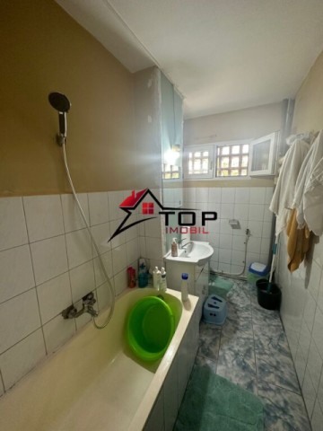 apartament-3-camere-podu-ros-sens-giratoriu-5