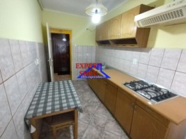 vand-apartament-3-camere-decomandatzona-vasile-aaron-7