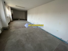 spatiu-comercial-de-inchiriat-in-alba-iulia-in-suprafata-de-800-mp-pozitie-foarte-buna-3