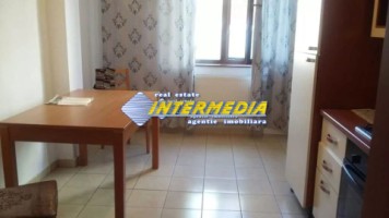 apartament-cu-3-camere-de-inchiriat-in-bloc-nou-cetate-piata-etaj-1-finisat-complet