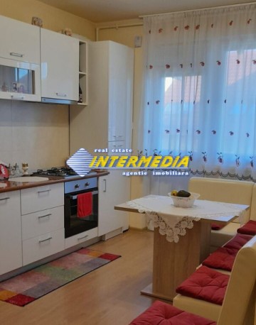 apartament-2-camere-cu-mansarda-decomandat-mobilat-si-utilat-de-vanzare-alba-iulia-centru-5