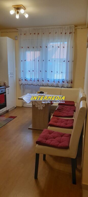 apartament-2-camere-cu-mansarda-decomandat-mobilat-si-utilat-de-vanzare-alba-iulia-centru-18