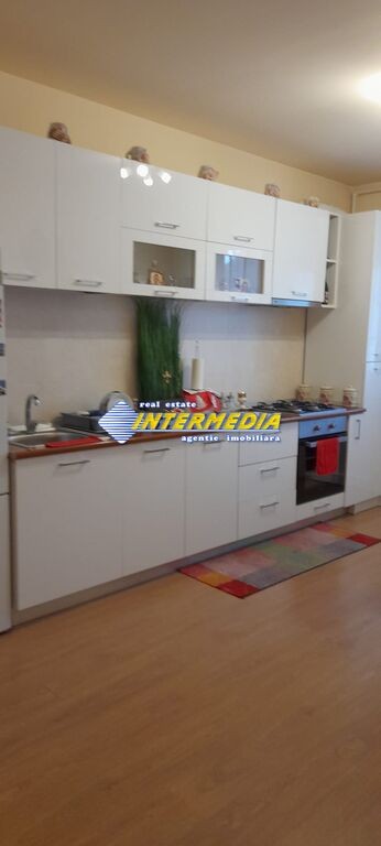 apartament-2-camere-cu-mansarda-decomandat-mobilat-si-utilat-de-vanzare-alba-iulia-centru-17