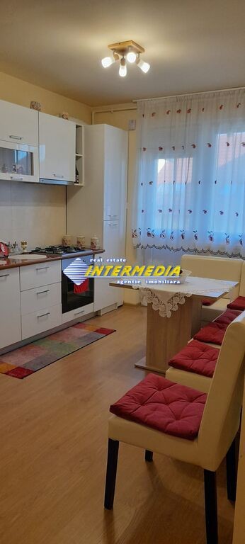 apartament-2-camere-cu-mansarda-decomandat-mobilat-si-utilat-de-vanzare-alba-iulia-centru-15