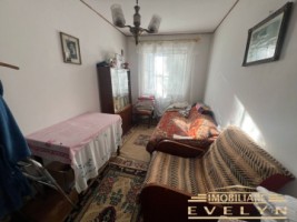 de-vanzare-apartament-4-camere-etaj-3-zona-bld-mihai-eminescu-stadion-pret-68000-euro-2