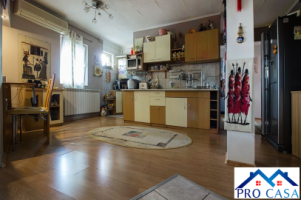 apartament-3-camere-decomandat-2-balcoane-in-cetate-3