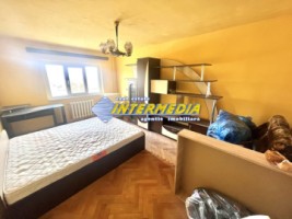 apartament-2-camere-decomandat-de-vanzare-in-alba-iulia-zona-cetate-2