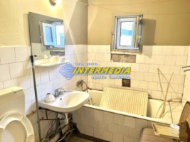 apartament-2-camere-decomandat-de-vanzare-in-alba-iulia-zona-cetate-6