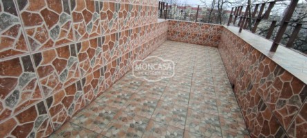 apartament-4-camere-pe-2-nivele-zona-tratoria-73-mp-4