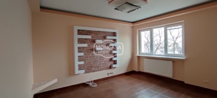 apartament-4-camere-pe-2-nivele-zona-tratoria-73-mp-24