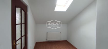 apartament-4-camere-pe-2-nivele-zona-tratoria-73-mp-27