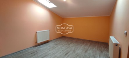 apartament-4-camere-pe-2-nivele-zona-tratoria-73-mp-29