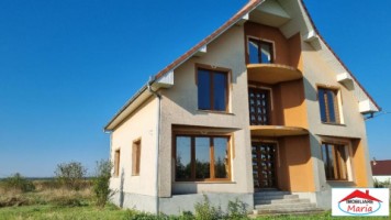casa-in-cionchesti-cu-teren-22-ari-1
