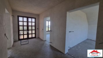 casa-in-cionchesti-cu-teren-22-ari-9