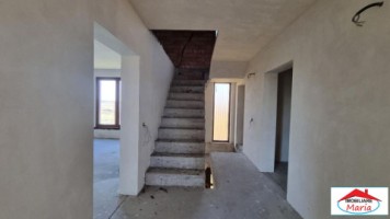 casa-in-cionchesti-cu-teren-22-ari-6