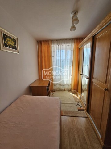 chirieapartament-4-camere-zona-junior-etaj-2-9