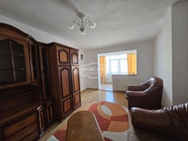 chirieapartament-4-camere-zona-junior-etaj-2-10