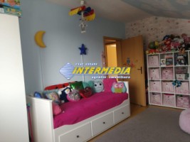 apartament-3-camere-decomandat-de-vanzare-finisat-mobilat-si-utilat-alba-iulia-cetate-2