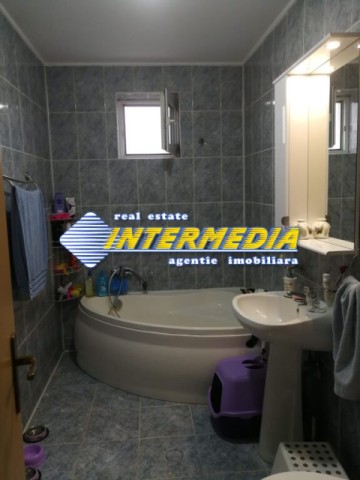 apartament-3-camere-decomandat-de-vanzare-finisat-mobilat-si-utilat-alba-iulia-cetate-5