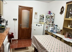 apartament-3-camere-zona-savenilor-scoala-8-parter-3