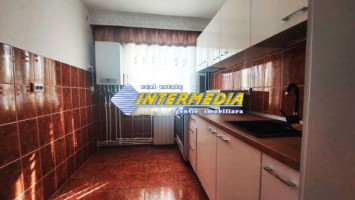 apartament-cu-2-camere-de-vanzare-in-zona-cetate-alba-iulia-2