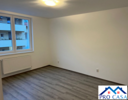 vand-apartament-2-camere-in-bloc-nou-centru-et1-1