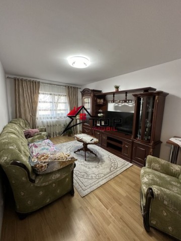 apartament-2-camere-decomandat-etajul-1-galata