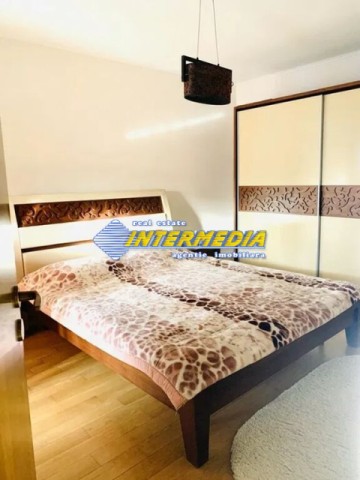 apartament-cu-3-camere-de-inchiriat-in-alba-iulia-zona-centrala-mobilat-si-utilat-1