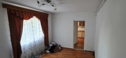 de-vanzare-apartament-cu-2-camere-zona-parcul-tineretului-pret-31000