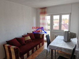 inchiriez-apartament-3-camere-decomandat-renovat-zona-calea-dumbravii-3