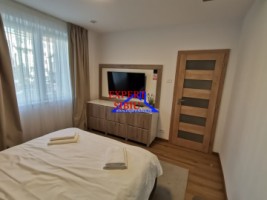 inchiriez-apartament-2-camere-de-luxrecent-renovat-zona-centrala-4