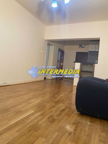 apartament-cu-3-camere-decomandat-de-inchiriat-alba-iulia-zona-cetate-20