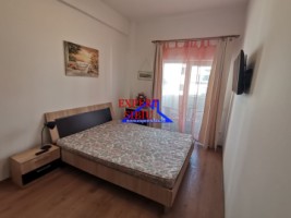 inchiriez-apartament-3-camere-recent-renovat-zona-mihai-viteazul-2