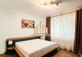 apartament-cu-2-camere-decomandate-centru-3