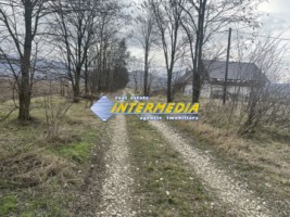 teren-intravilan-de-vanzare-in-suprafata-de-800-mp-in-ighiu-4