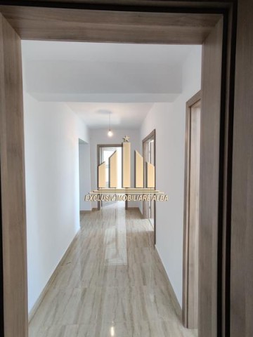 apartament-cu-3-camere-de-inchiriat-centru