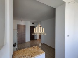 apartament-cu-3-camere-de-inchiriat-centru-1